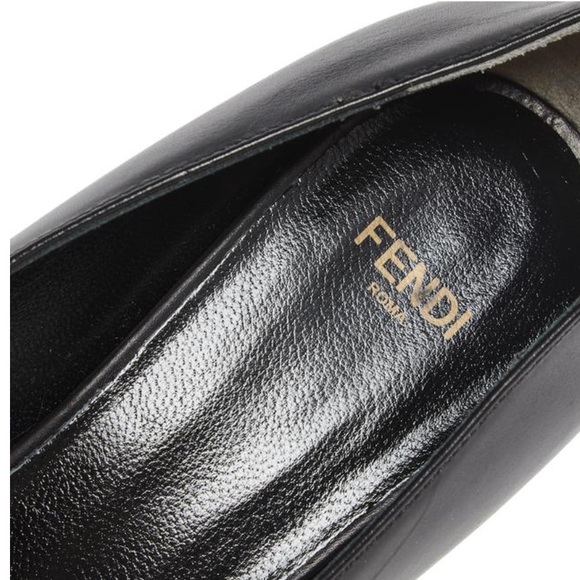 Fendi pumps. Gently used. Size 39 (8.5 US). Black, chunky heels - Picture 13 of 14